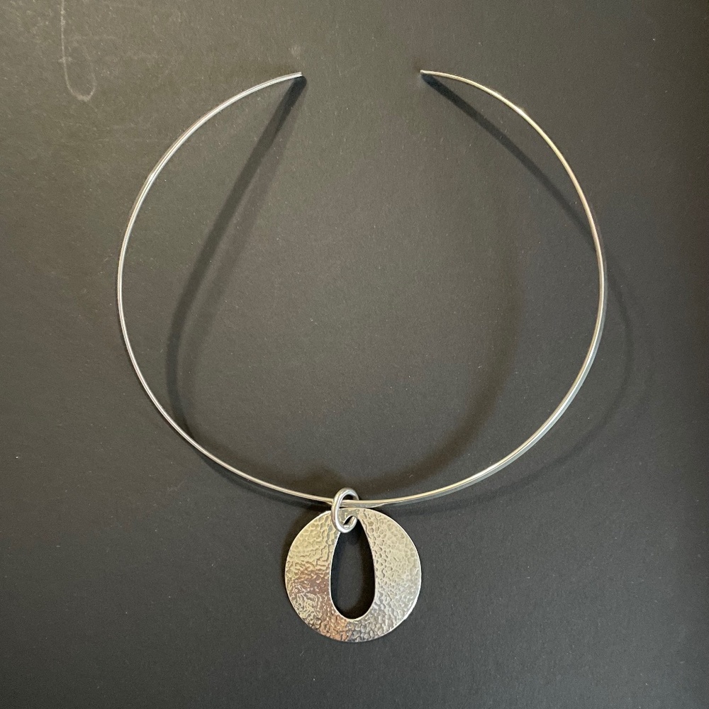 James Avery Choker Necklace with Hammered Circle Pendant